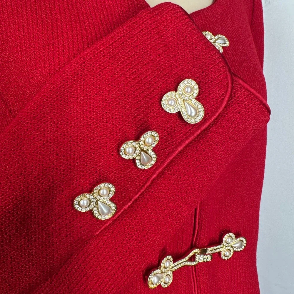 St. John Evening Red Santana Knit Jacket Gold Jeweled Hook Closures Sz 2 (S)
